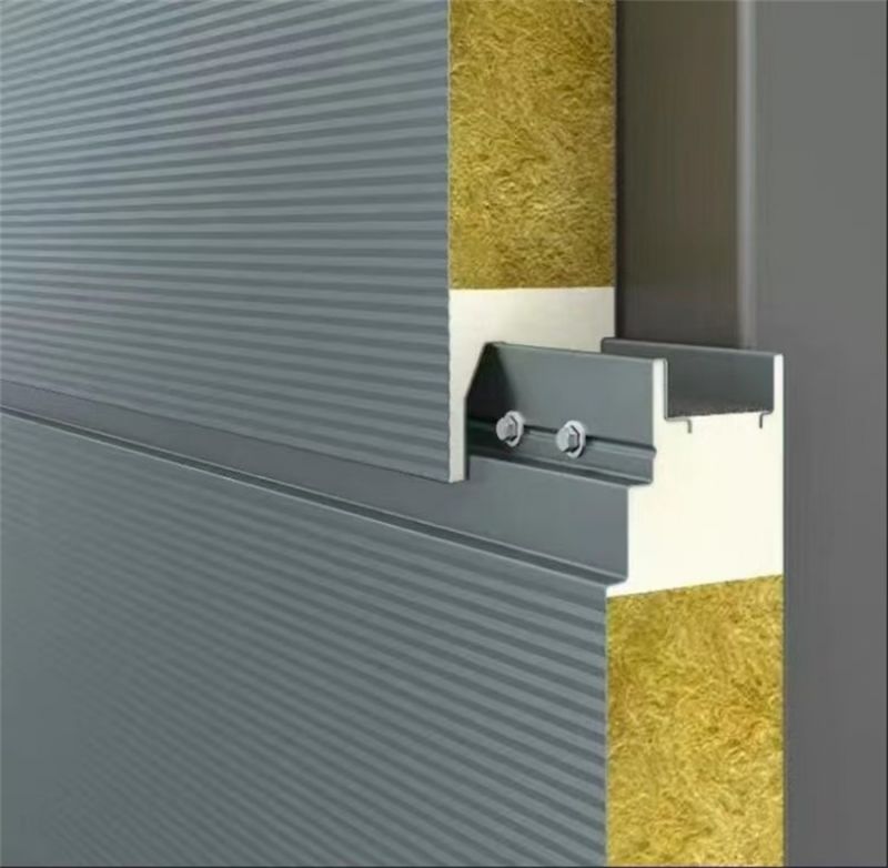 聚氨酯封边岩棉夹芯板（聚氨酯封边墙板安装）